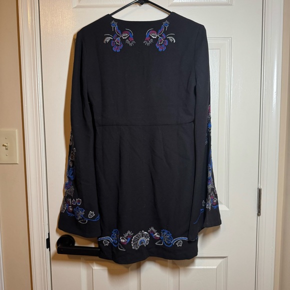 Free People holiday folk floral embroidered bell sleeve dress womens 4 bohemain - Picture 8 of 14